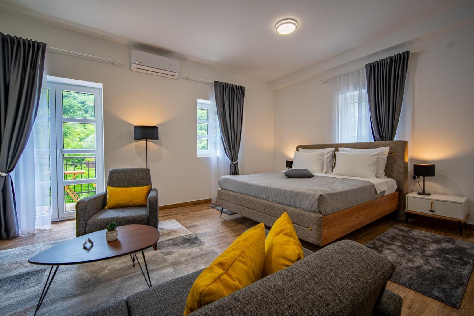 Skala Luxury Rooms Cetinje Eksteriør bilde