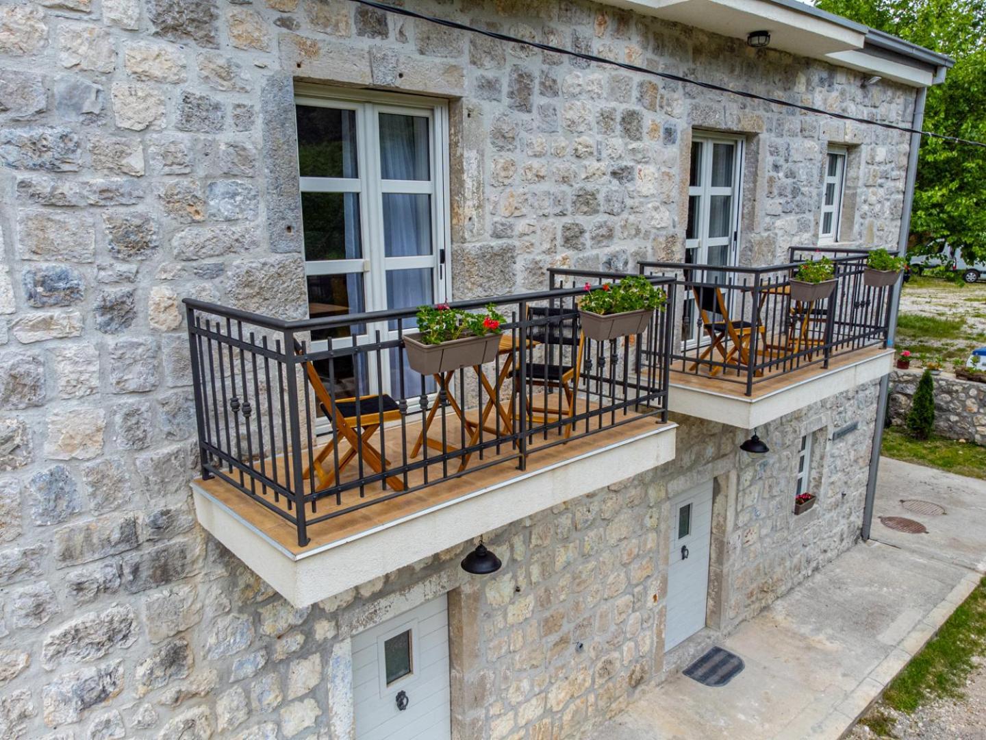 Skala Luxury Rooms Cetinje Eksteriør bilde